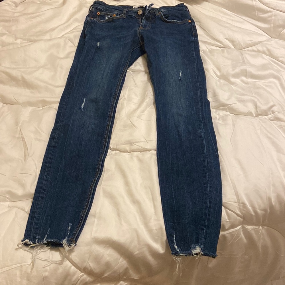 Zara Jeans Dark Wash!